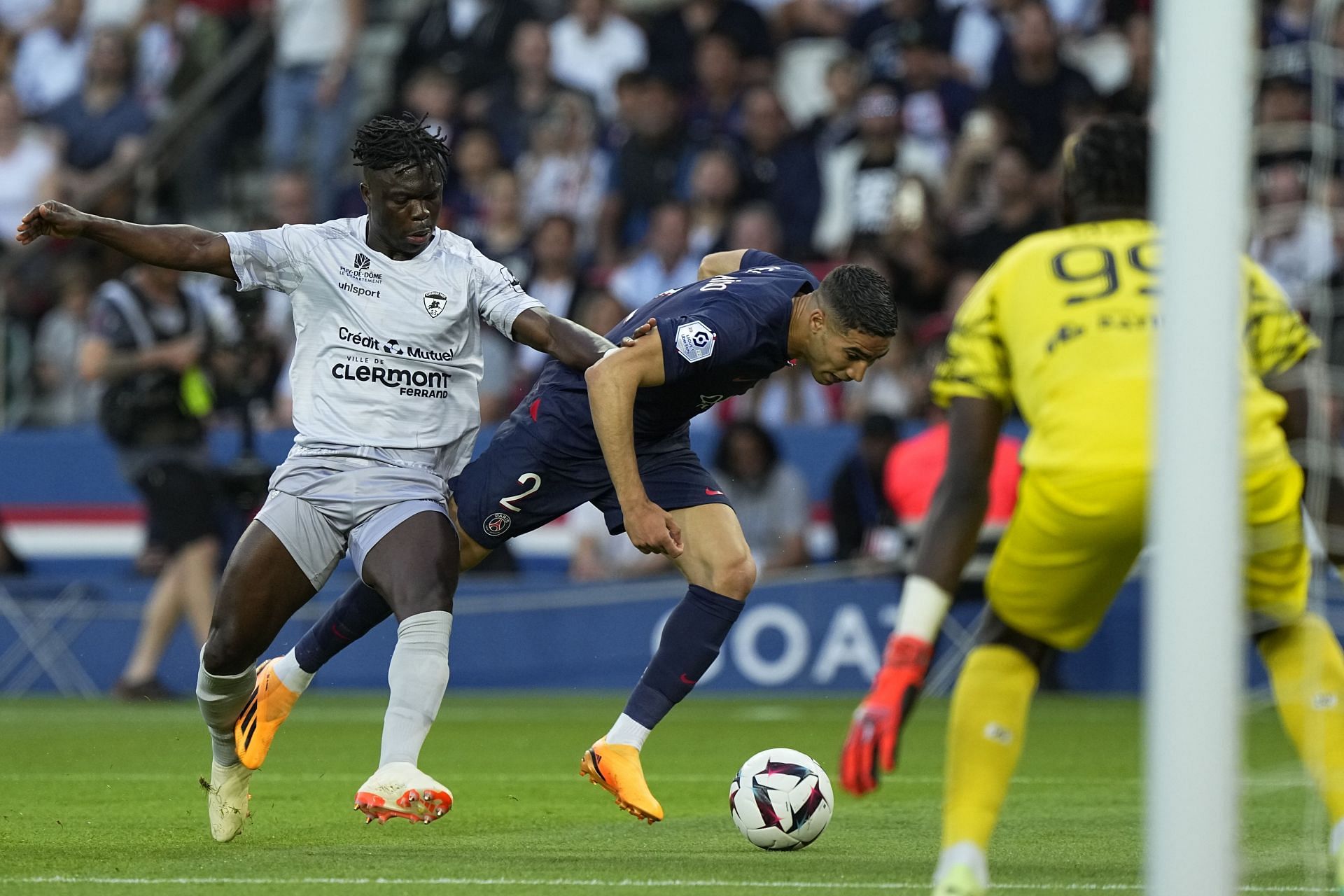 Achraf Hakimi (centre) has struggled for consistency at the Parc des Princes.