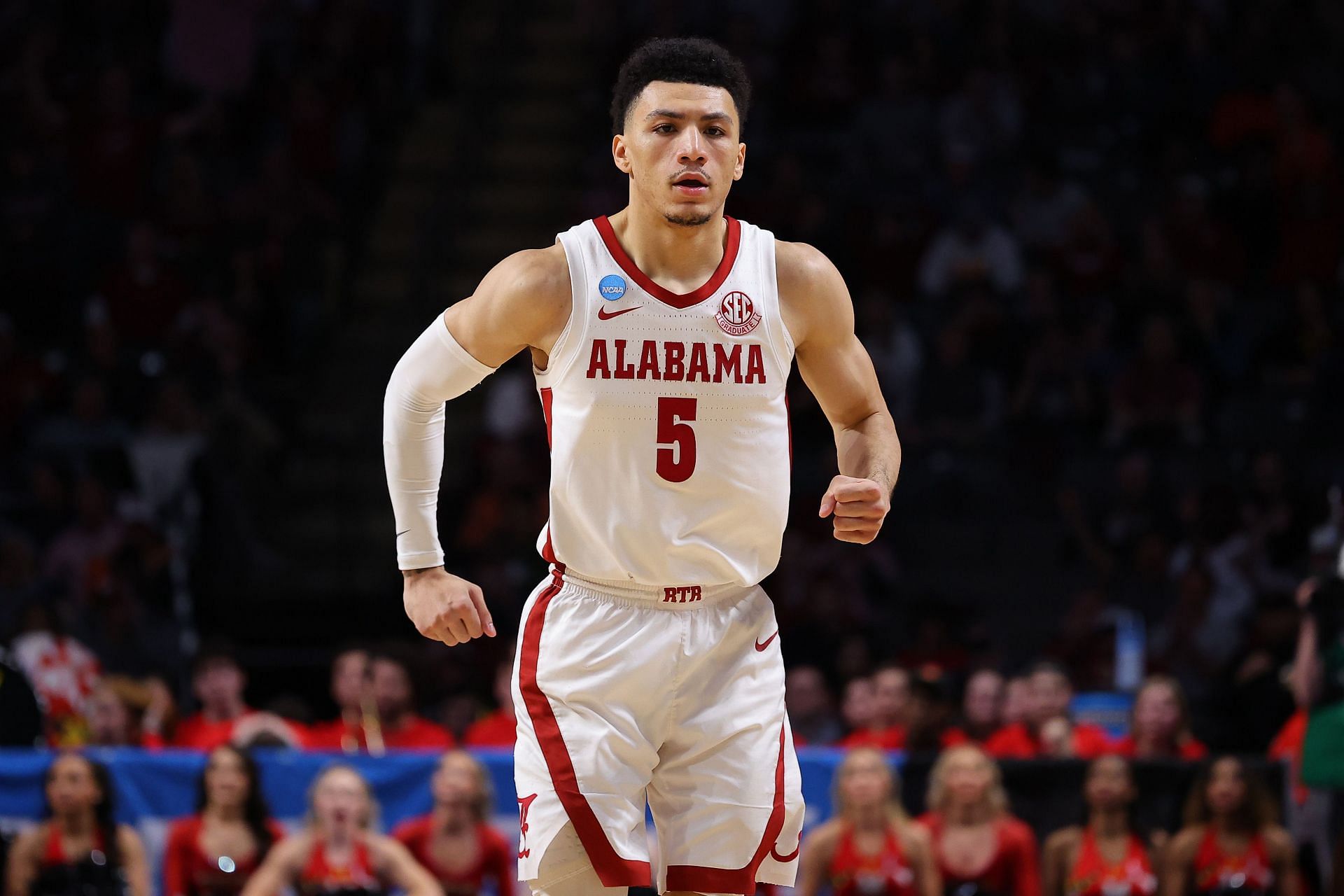 Alabama Guard Jahvon Quinerly to Return for 2022-23 Season - Sports  Illustrated Alabama Crimson Tide News, Analysis and More