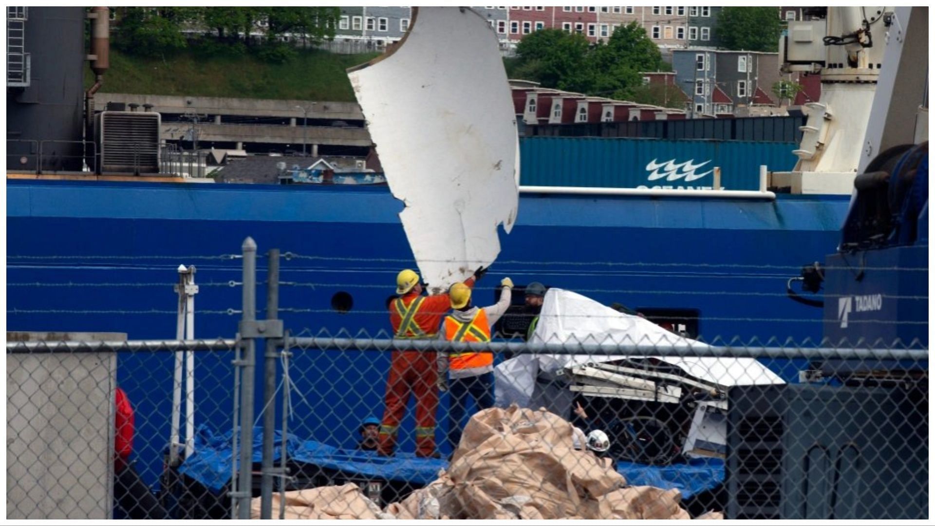 Recovery operations recovered presumable human remains from the Titan submarine wreckage (Image via Twitter/@WFLAJB)