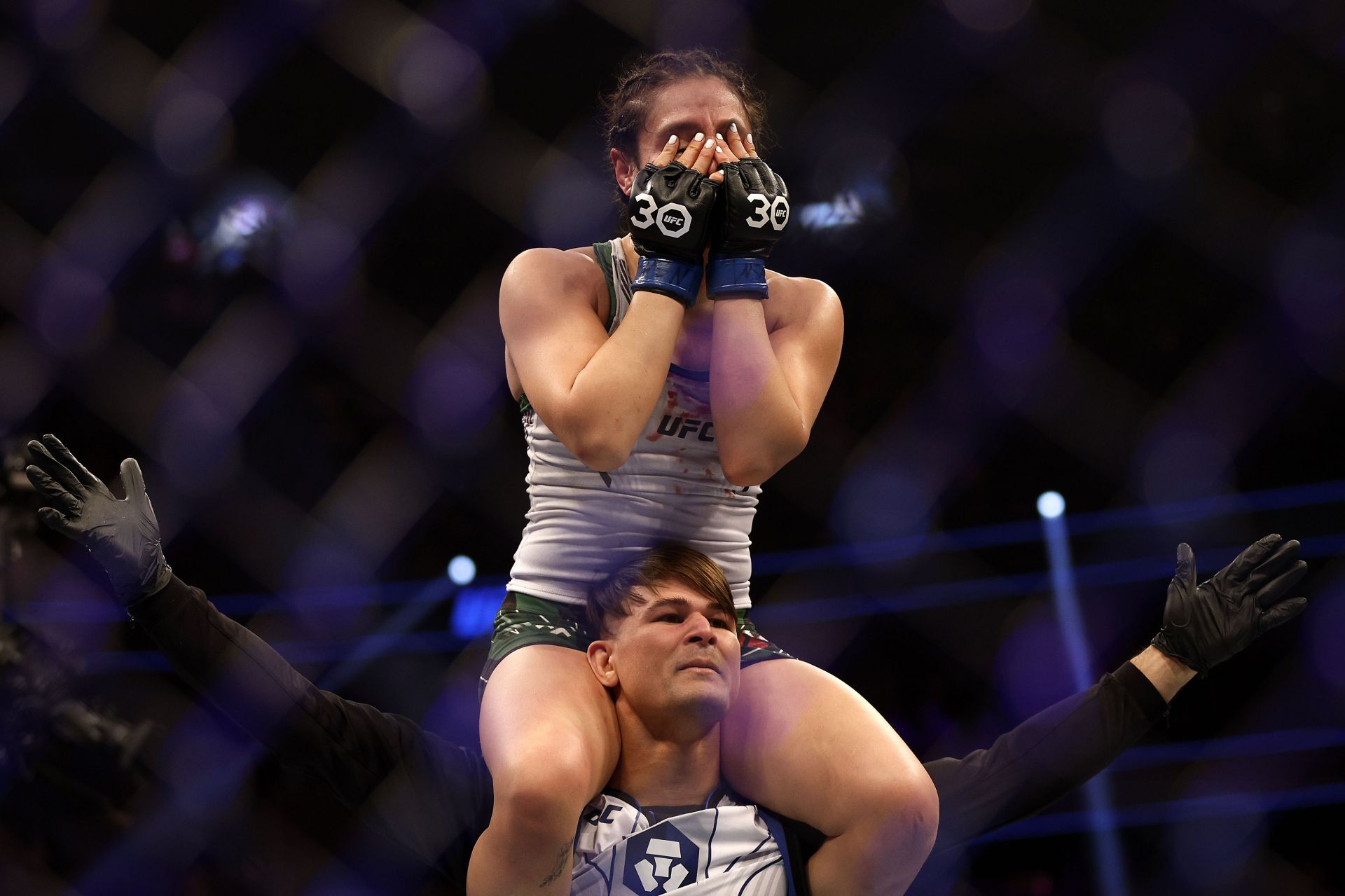 Alexa Grasso after winning the 125-pound title from Valentina Shevchenko at UFC 285 [Image courtesy: Getty Images]