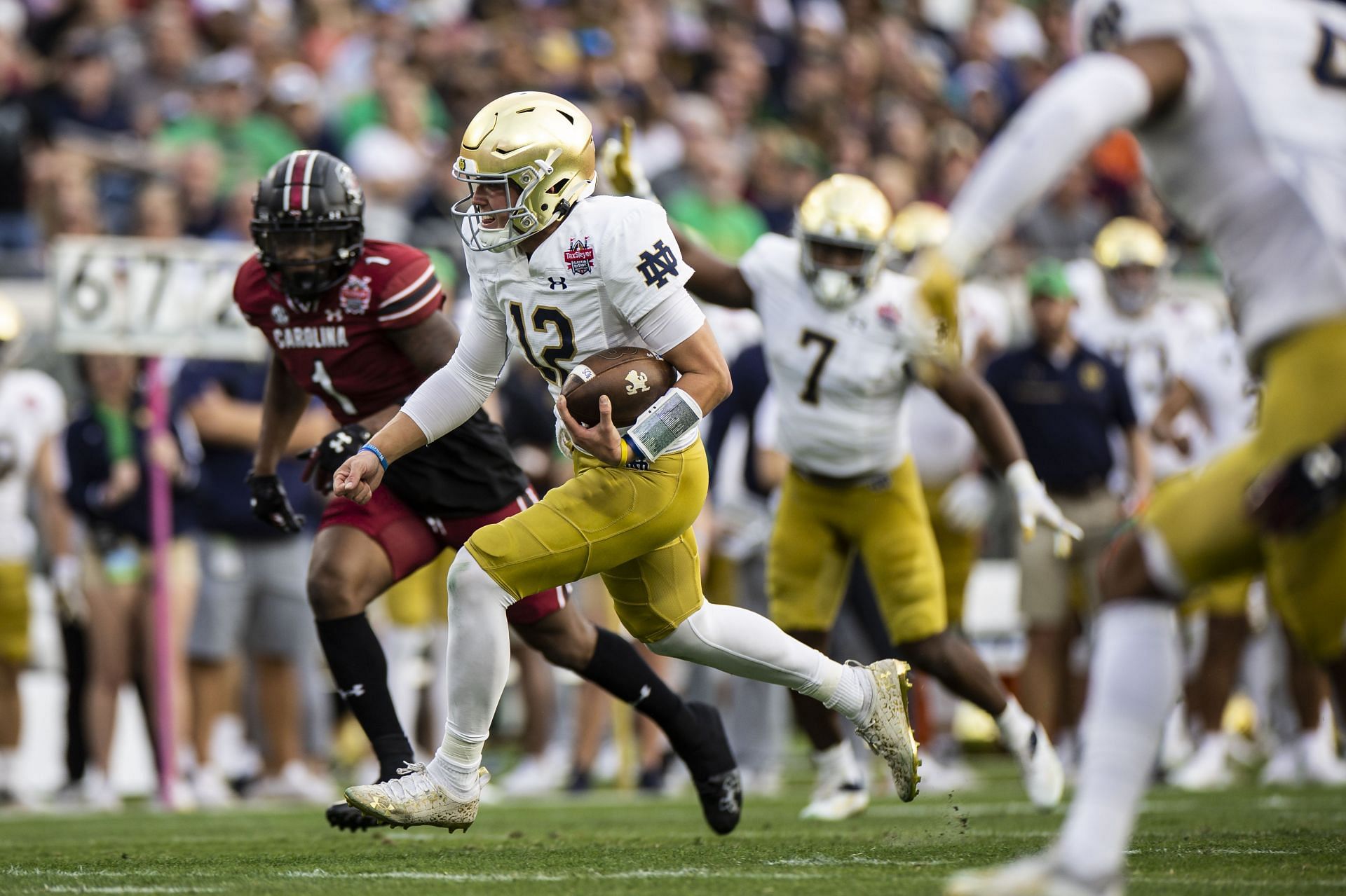 TaxSlayer Gator Bowl - Notre Dame v South Carolina