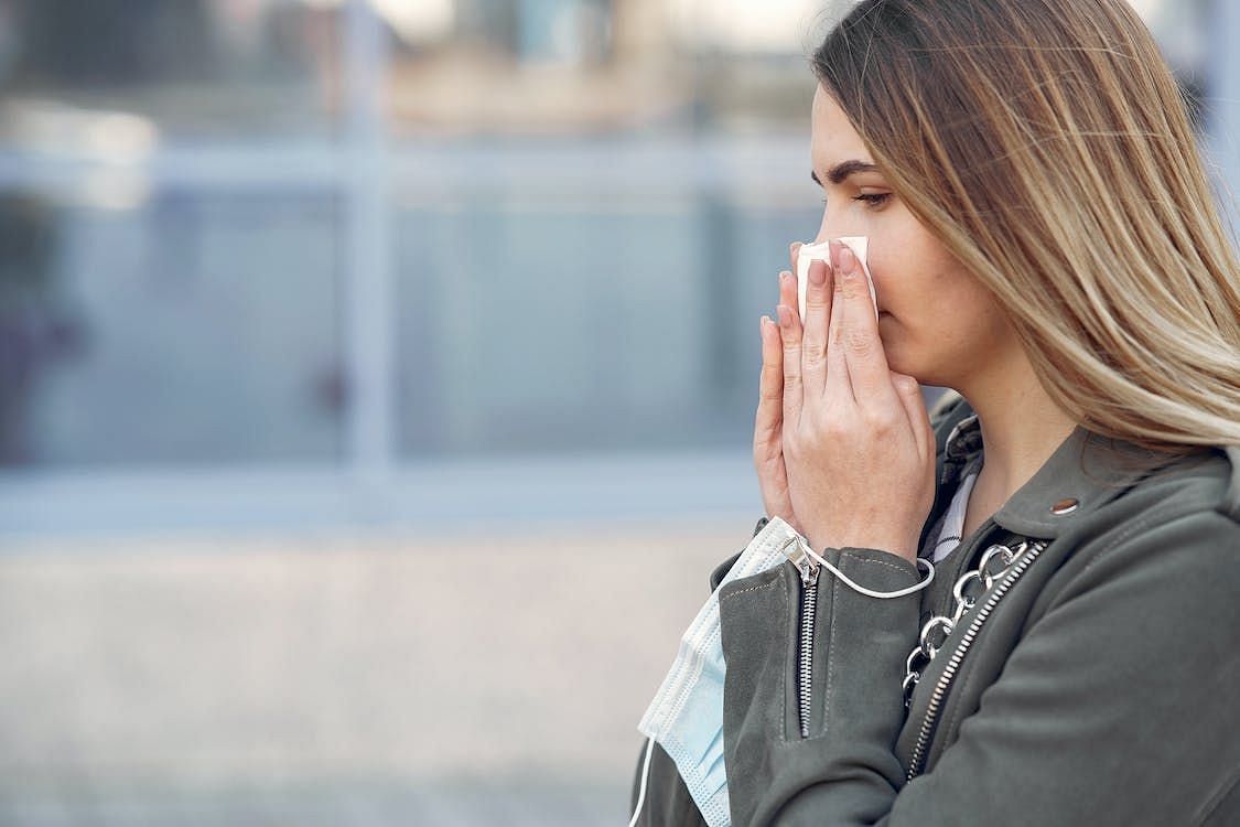 People suffering from hay fever may experience nasal congestion. (Gustavo Fring/ Pexels)