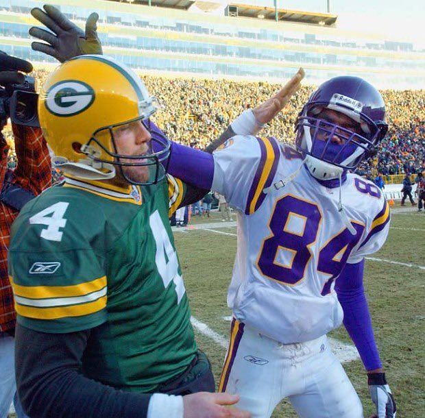 Aaron Rodgers was almost traded for Randy Moss, and it would've broken 2007  