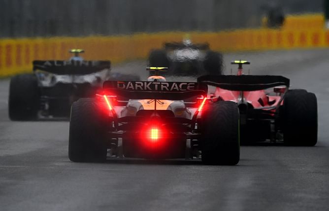 “I’ve officially decided that F1 is garbage”: Fans react to string of penalties awarded to 4 drivers including Nico Hulkenberg and Carlos Sainz