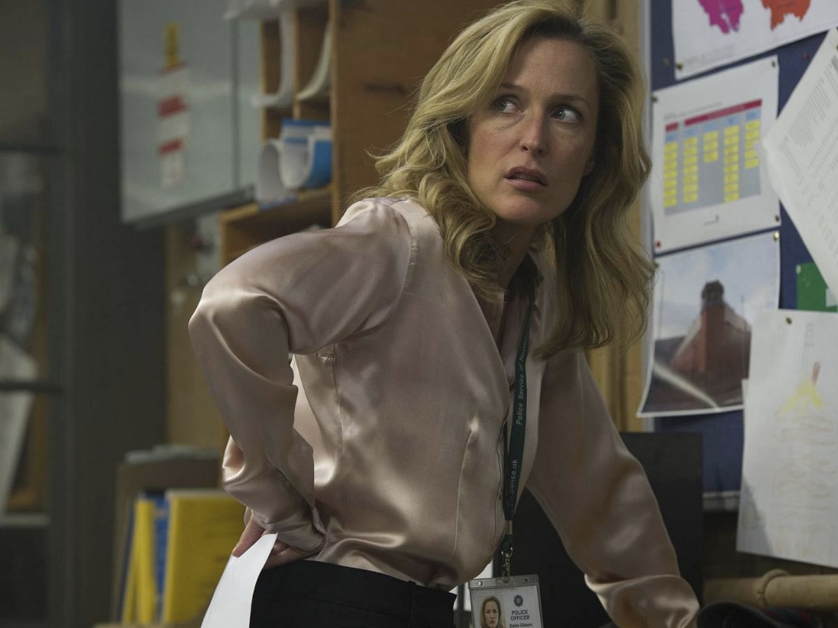 Gillian Anderson in The Fall (Image via IMDb)