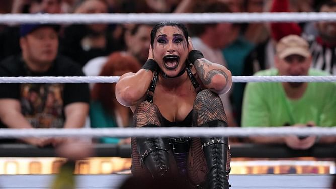 WWE veteran sends message ahead of clash against Rhea Ripley on RAW