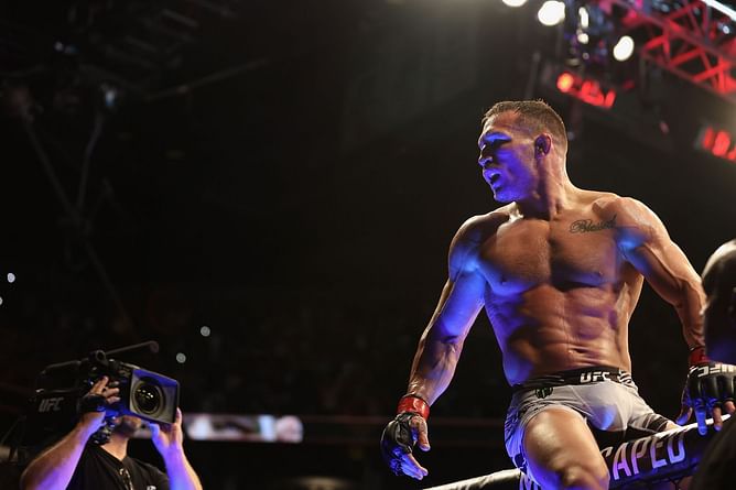 Michael Chandler responds to steroid use allegations from "mediocre minds" with iconic Michael Jackson dance steps