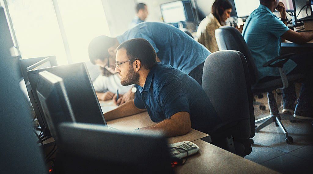 Poor posture is detrimental to health. (Image via Getty Images)