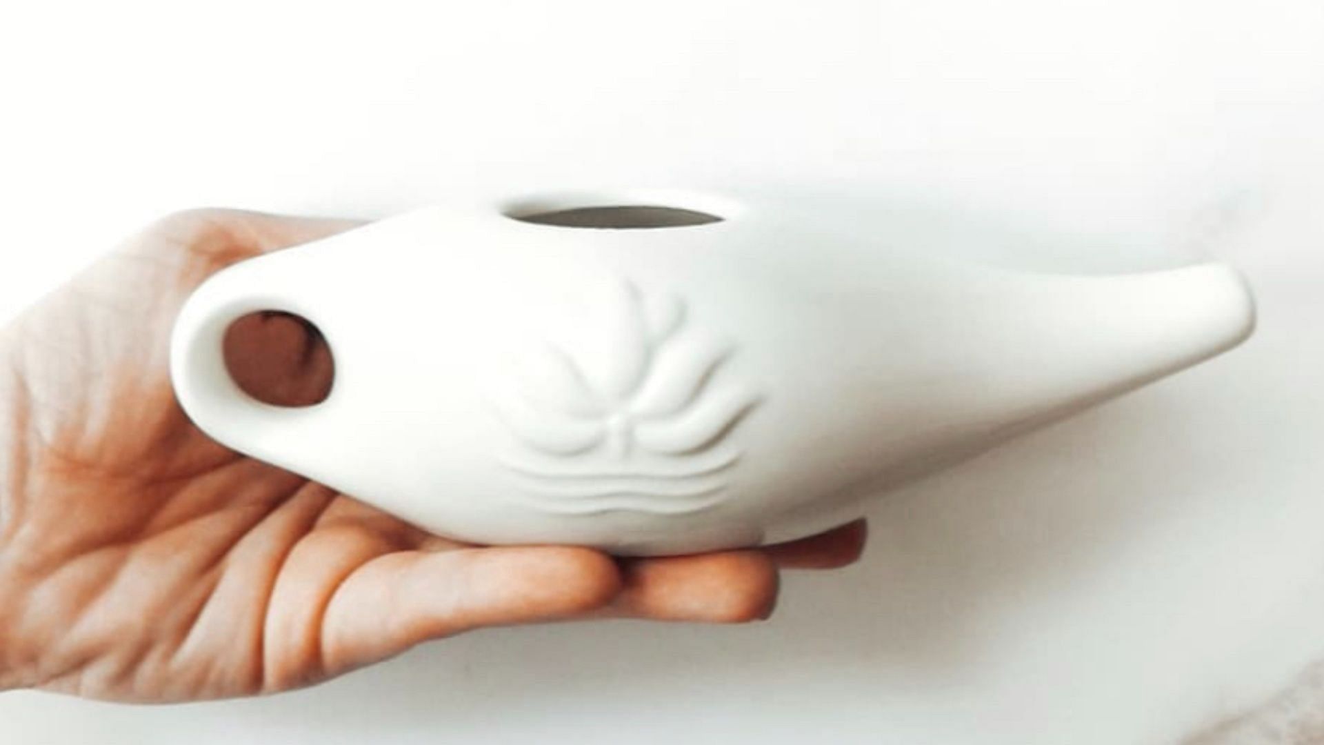 It&#039;s a teapot-shaped device. (Photo via Instagram/Ayurvedic.Yogui)