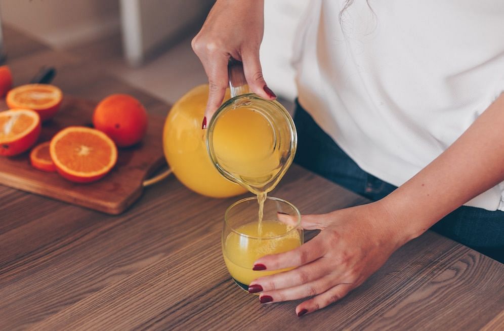 Citrus juice (Image via Freepik/8photo)