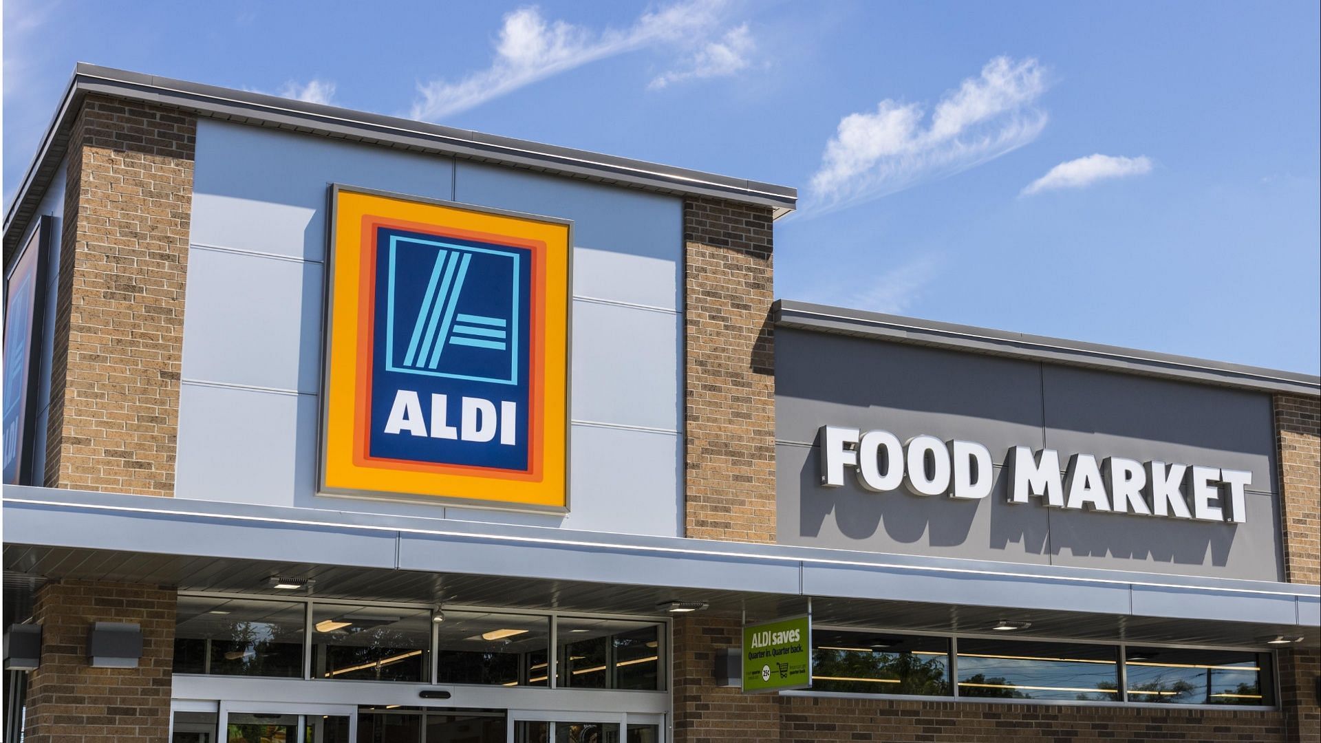 Aldi faces a class action lawsuit seeking over $10 million in damages for misrepresentation of granola bars (Image via Jonathan Weiss/ JetCity Image/ Getty Images)