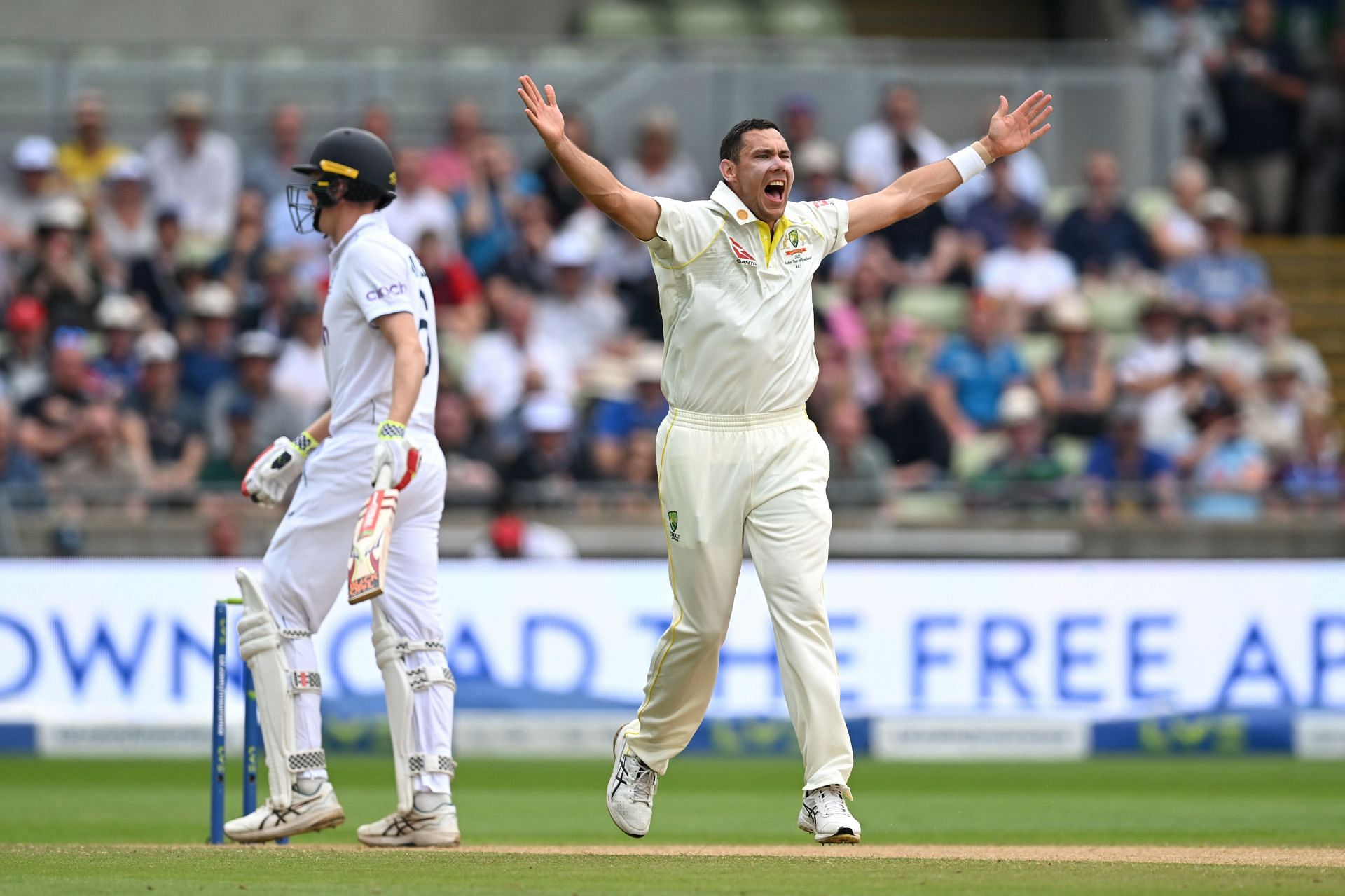 England v Australia - LV= Insurance Ashes 1st Test Match: Day Three