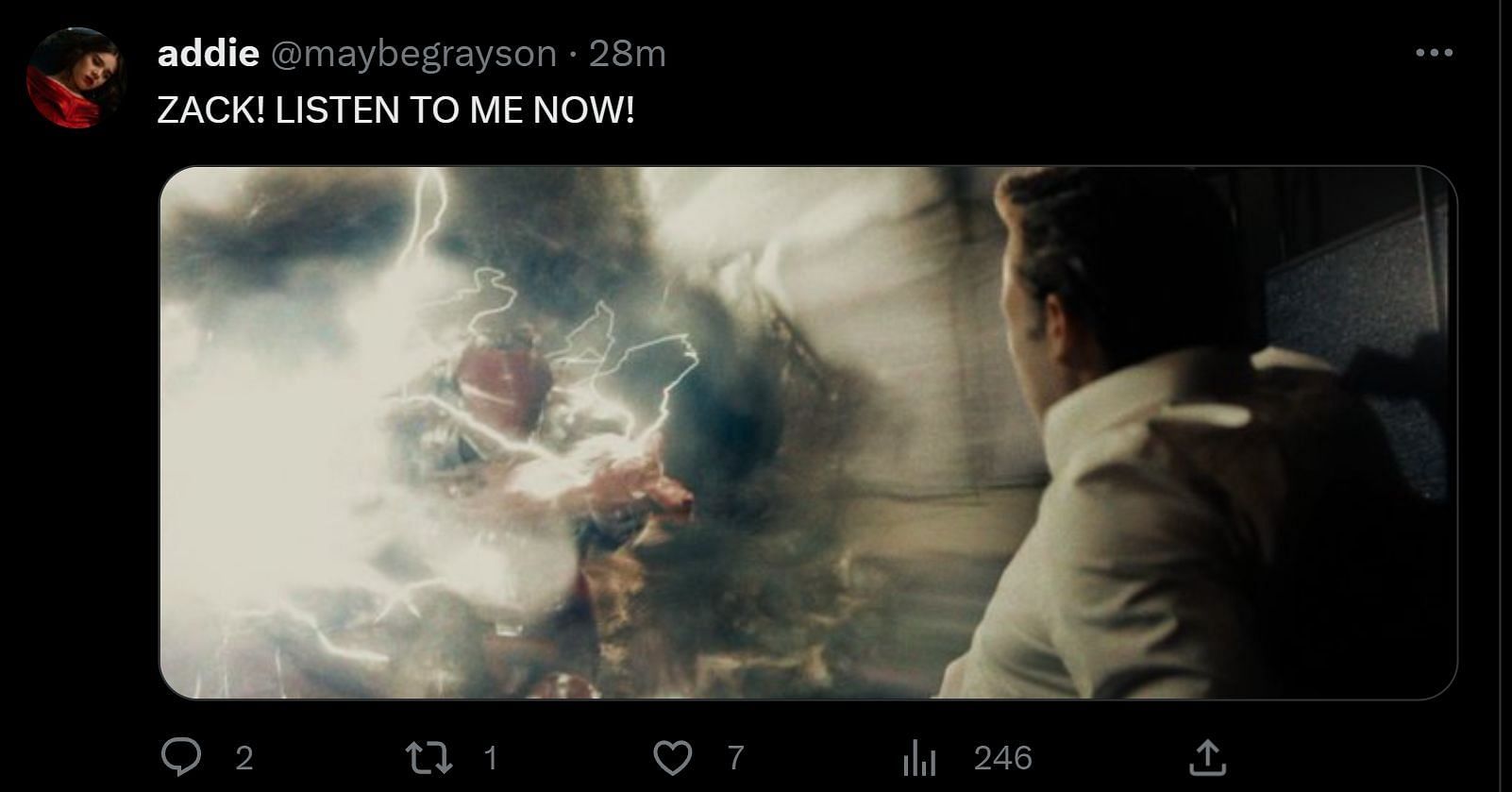 A tweet reply to Discussing Film&#039;s post about Snyder (Image via Twitter)