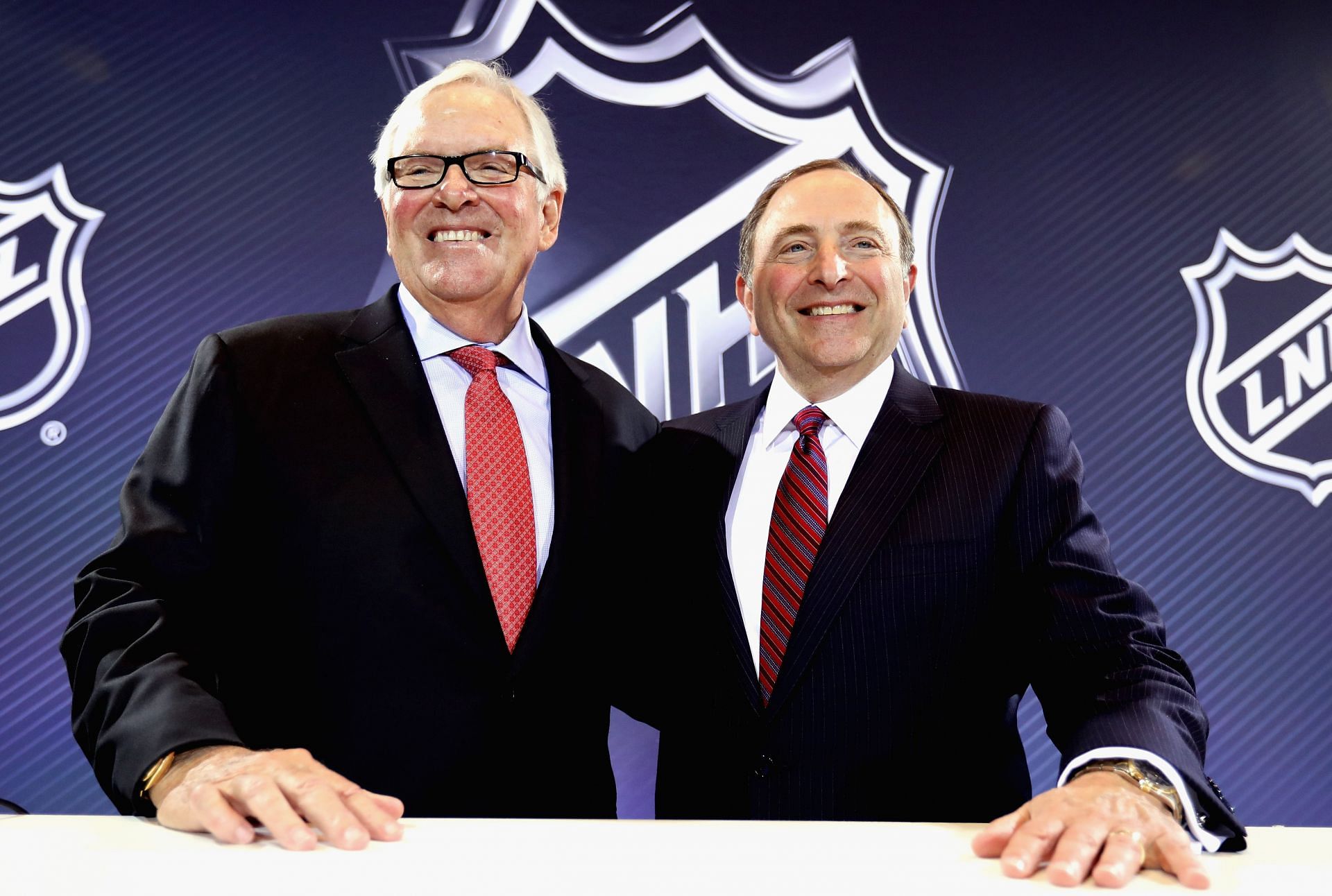 The gold jerseys are ready! Vegas owner Bill Foley details the team's third  look - The Athletic