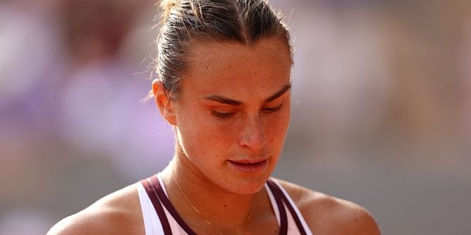 "Ton of turmoil off-court, could this have contributed to the collapse?" - Tennis world reacts to Aryna Sabalenka's French Open exit