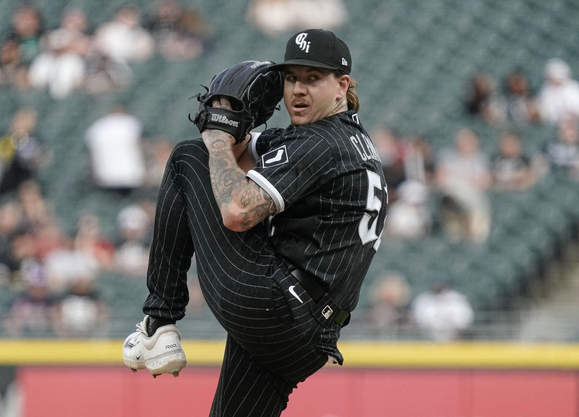 White Sox' Mike Clevinger not disciplined, MLB investigation over