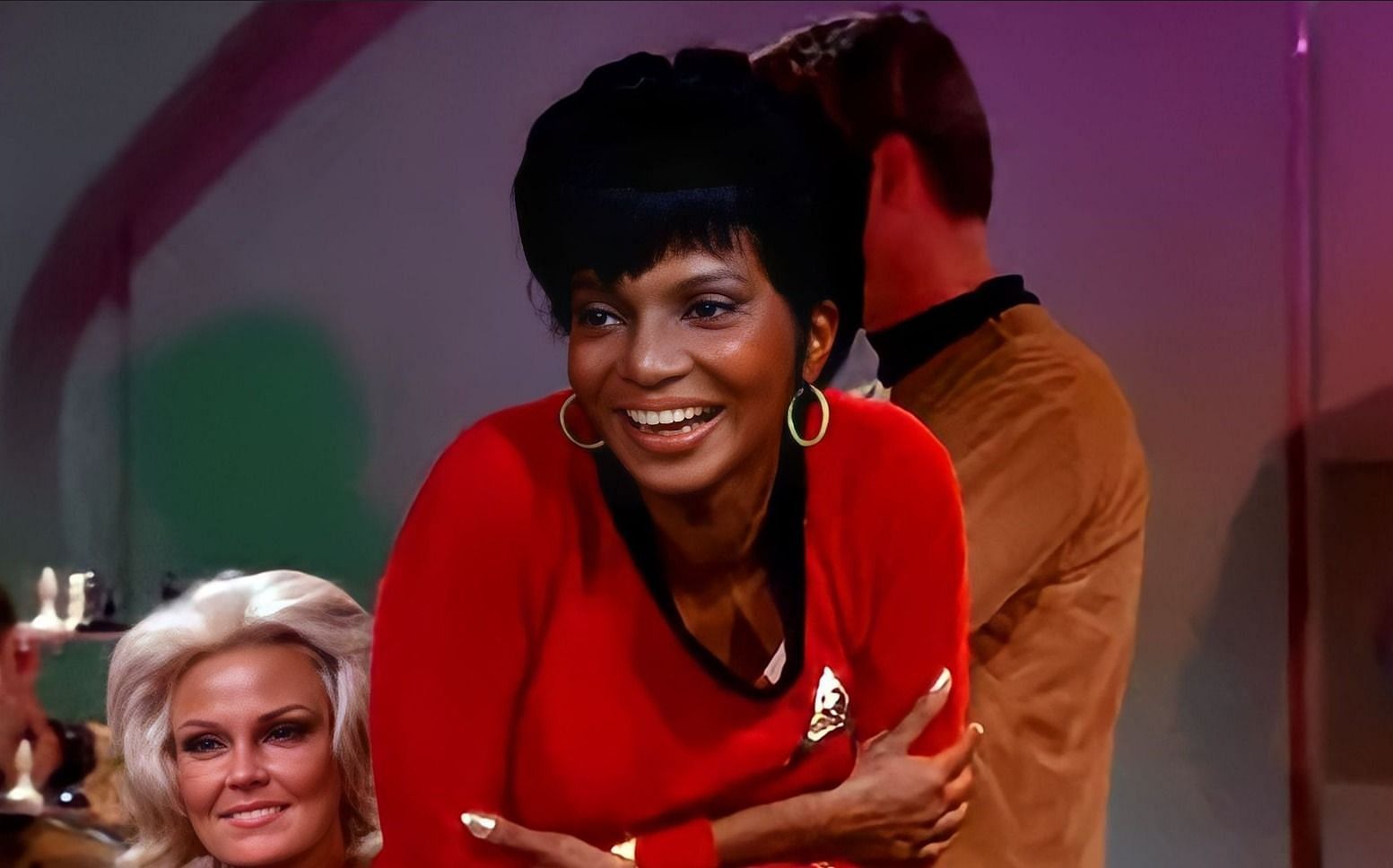 Nichelle Nichols played Uhura in Star Trek and its film sequels (Image via. Twitter/@hvysbjctmatter)