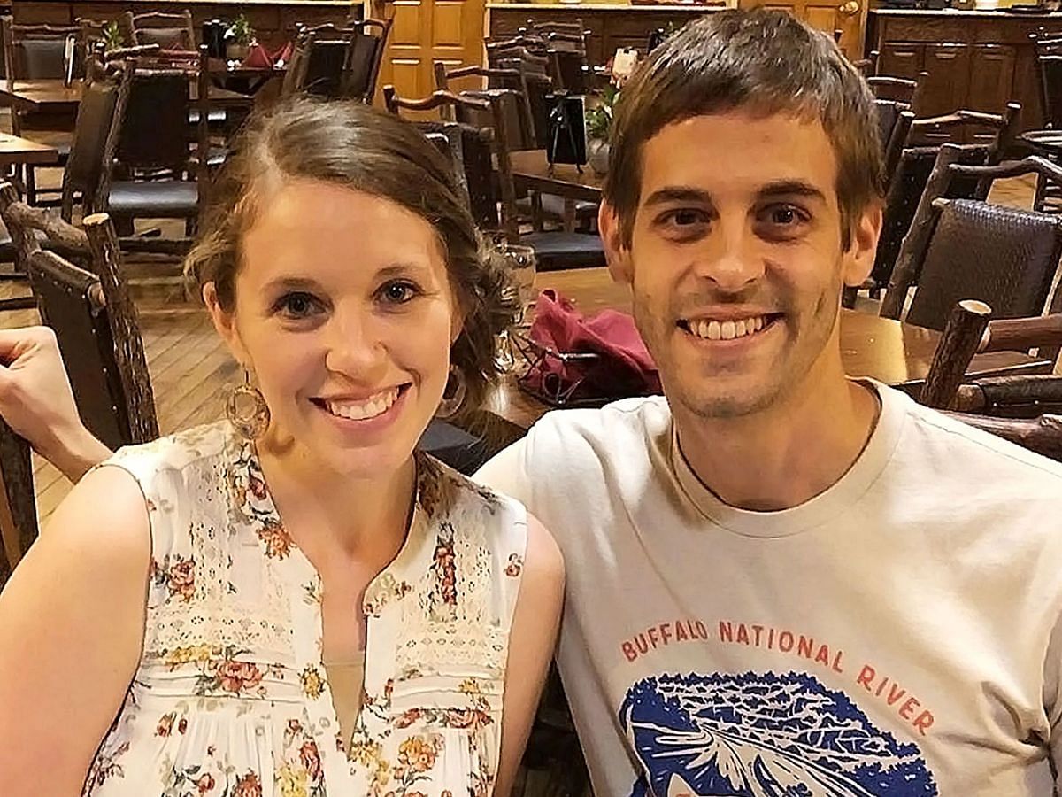 Jill Duggar and Derick Dillard (Image via Instagram/JillDugger)