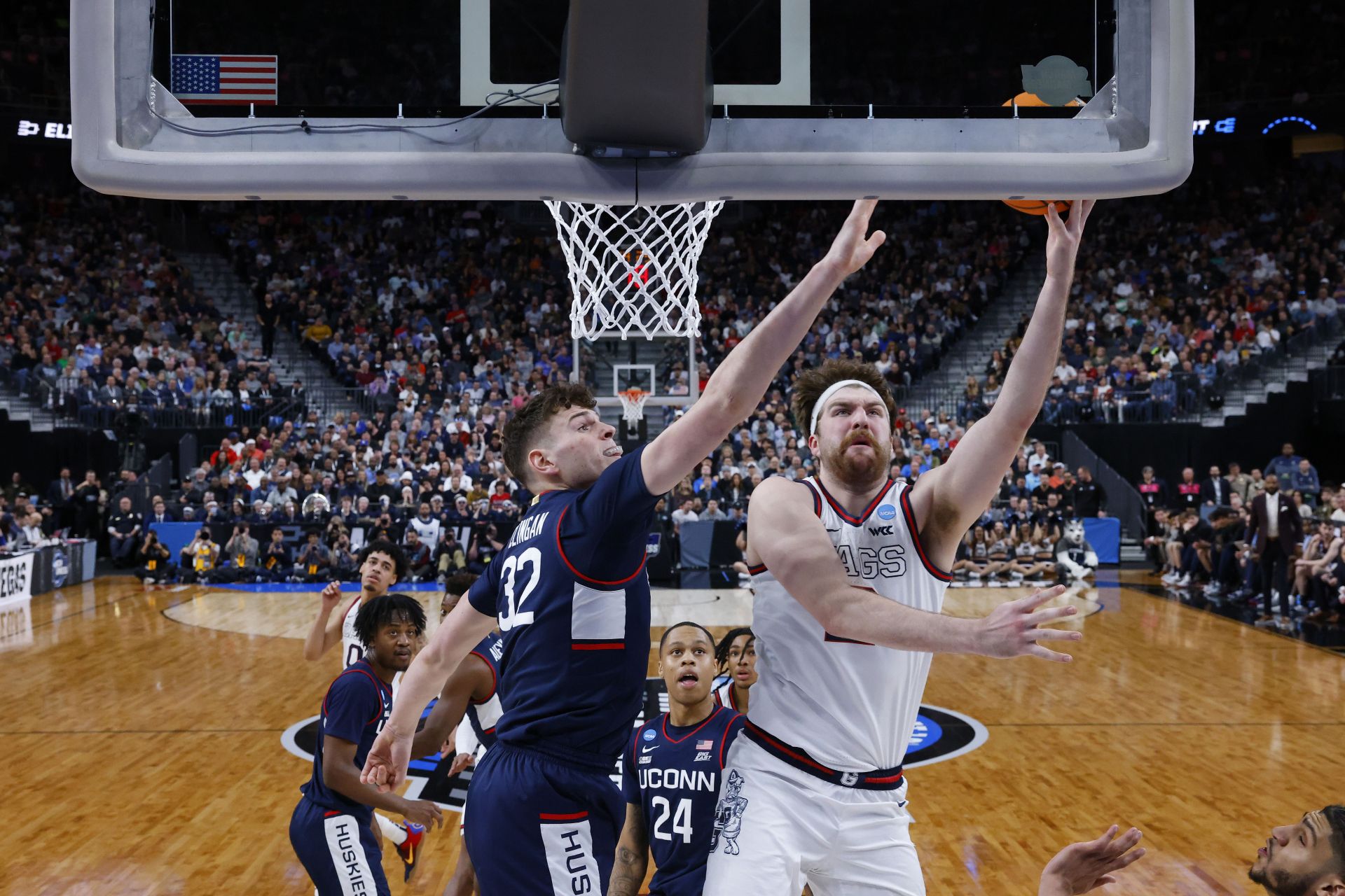 Drew Timme of the Gonzaga Bulldogs against Connecticut