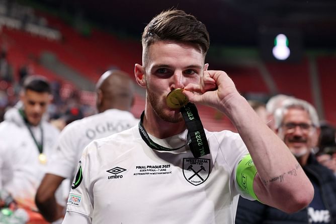 Arsenal dealt transfer blow as Declan Rice closing in on move to join Premier League rivals - Reports