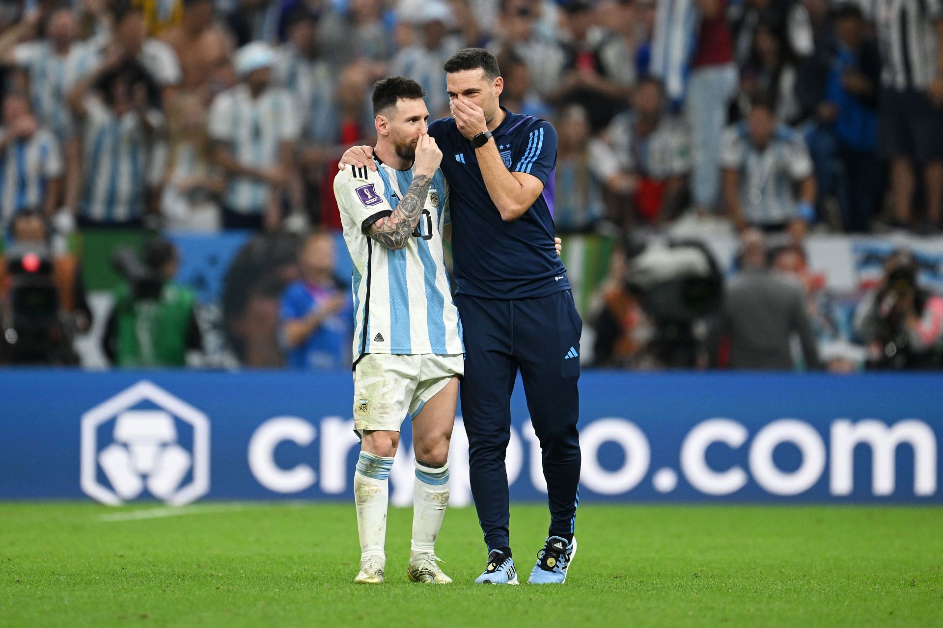 Messi and Scaloni