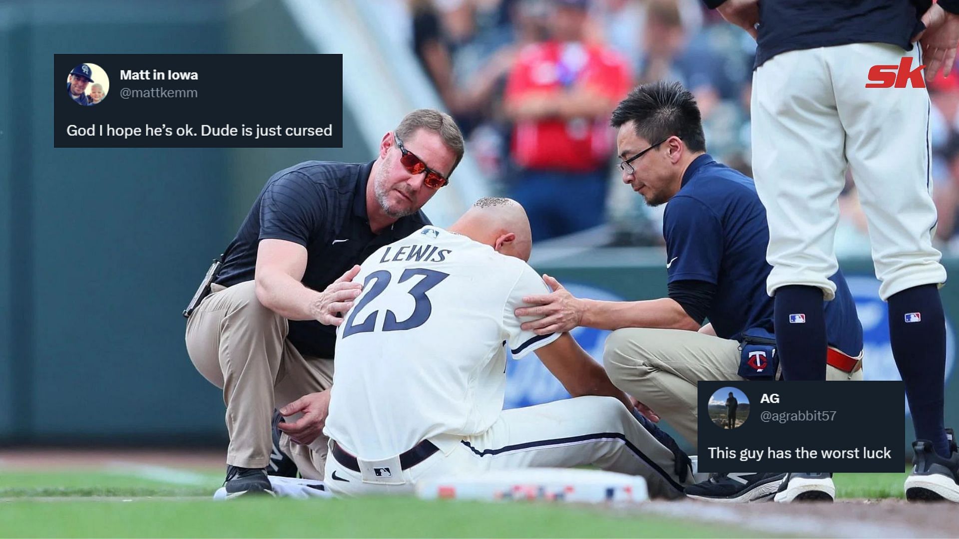 Awkward Photos From MLB Photo Day