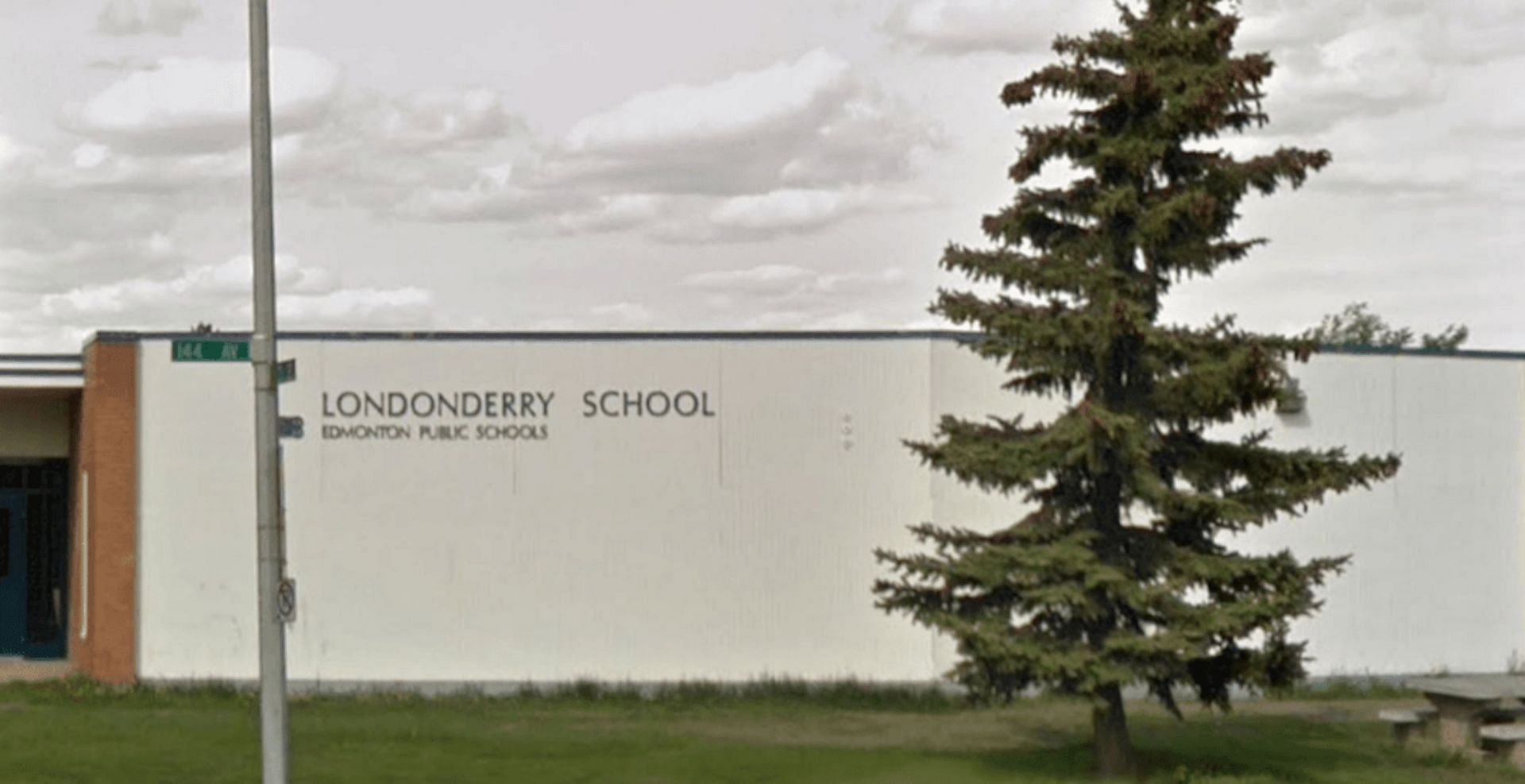 Londonderry Junior High School teacher comes under fire for ridiculing Muslim teachers who missed Pride event (Image via Google Maps)