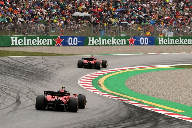 F1 pundit explains what led to Ferrari drivers Charles Leclerc and Carlos Sainz's struggles at the 2023 F1 Spanish GP