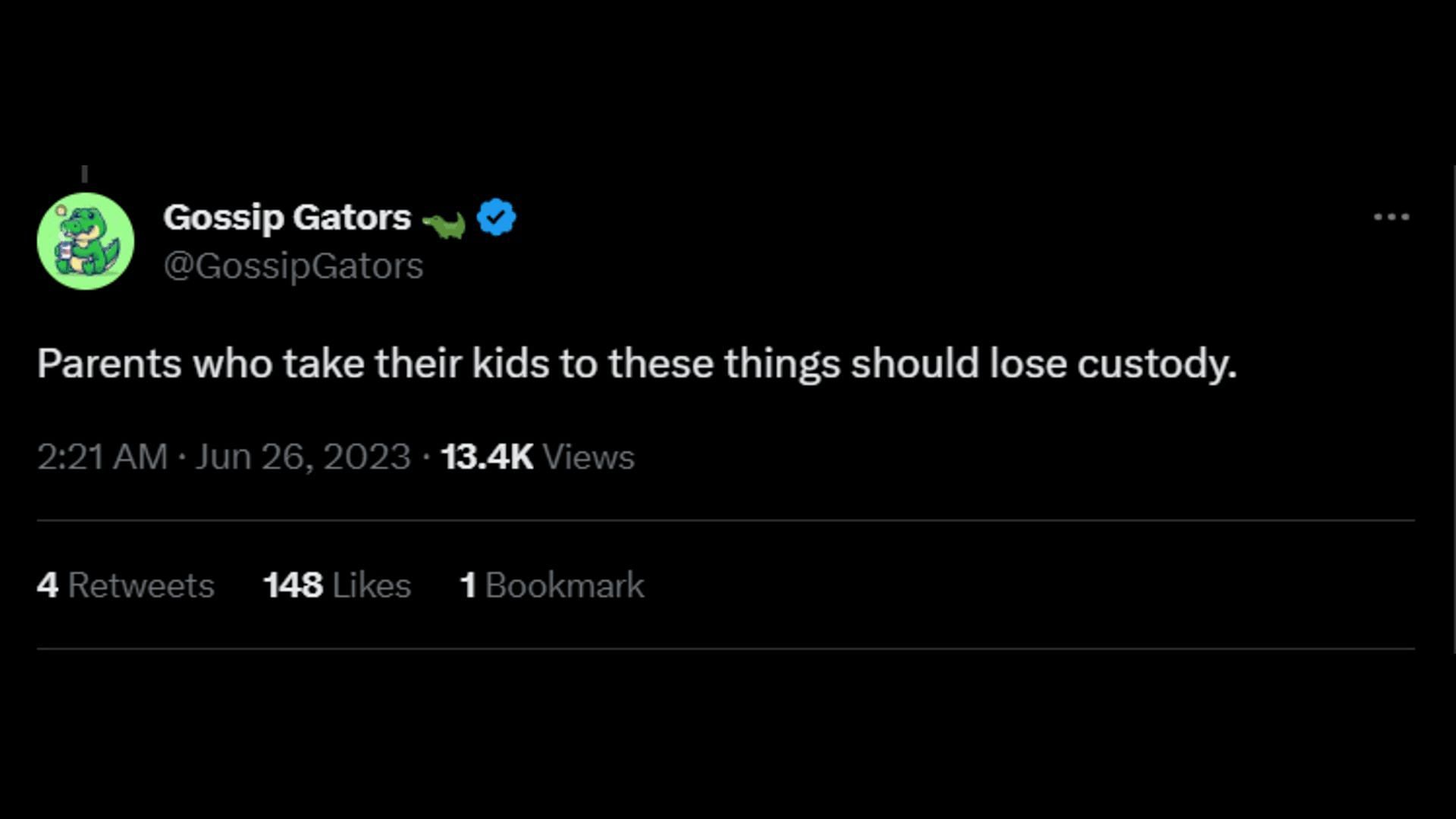 A Twitter user slamming parents for taking their kids to Seattle Pride Parade. (Image via Twitter/Gossip Gators)