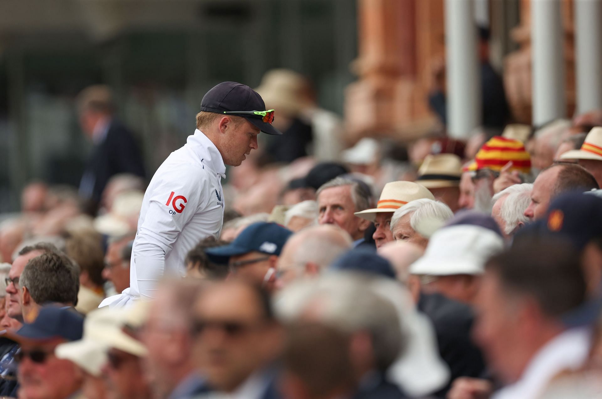 England v Australia - LV= Insurance Ashes 2nd Test Match: Day One