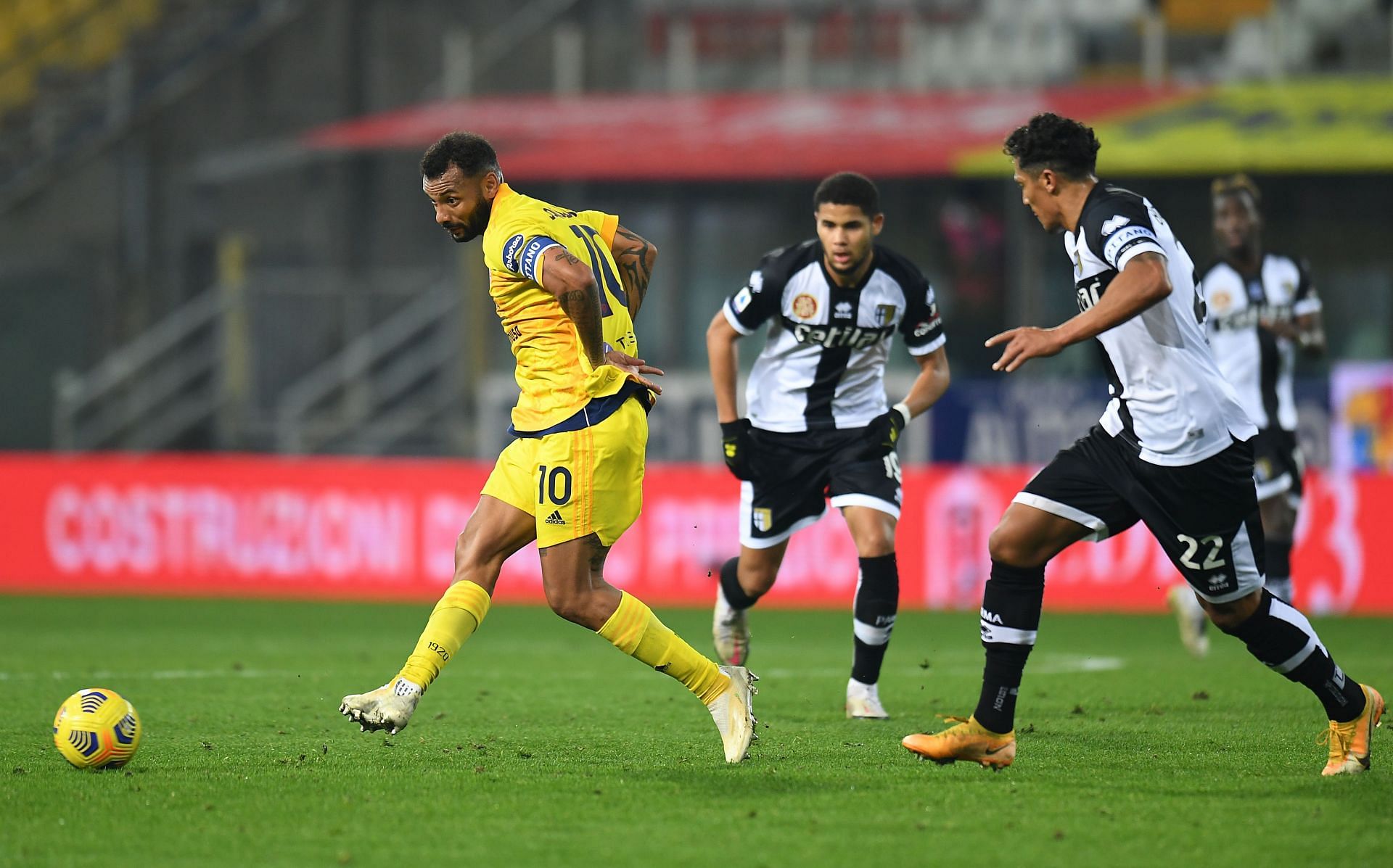 Parma Calcio v Cagliari Calcio - Serie A