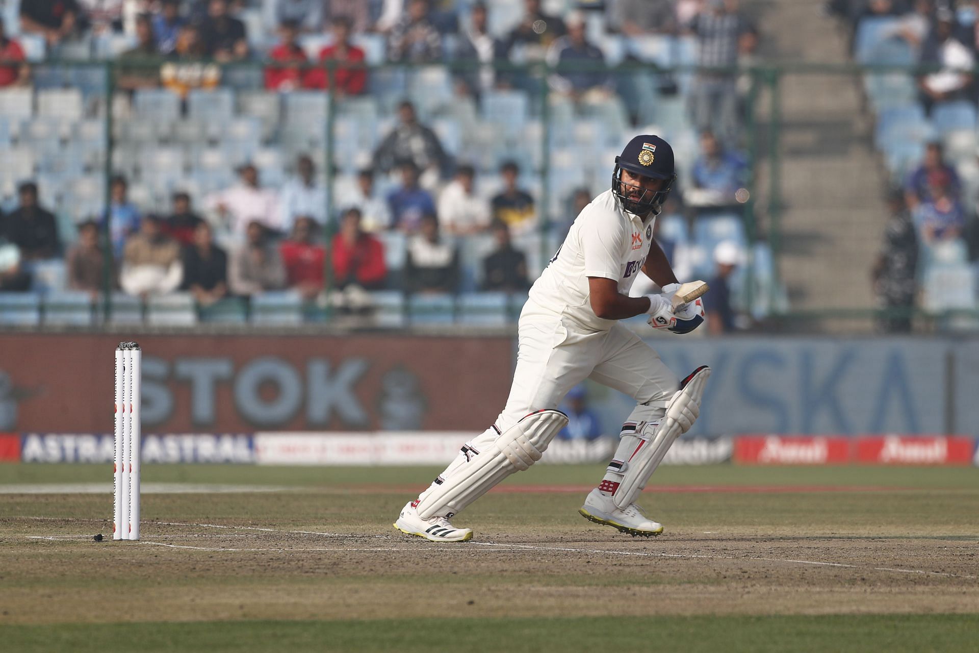 India v Australia - 2nd Test: Day 2