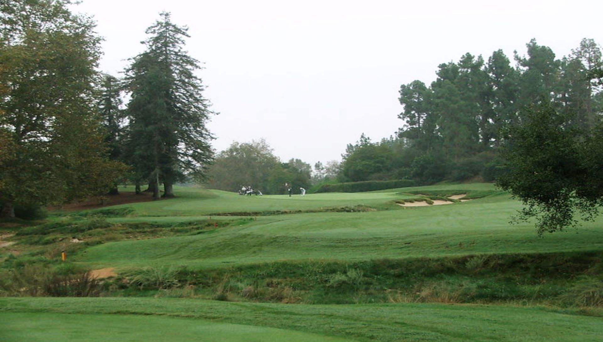 A barranca at the Los Angeles Country Club golf course (Image via top100golf.blogspot.com).