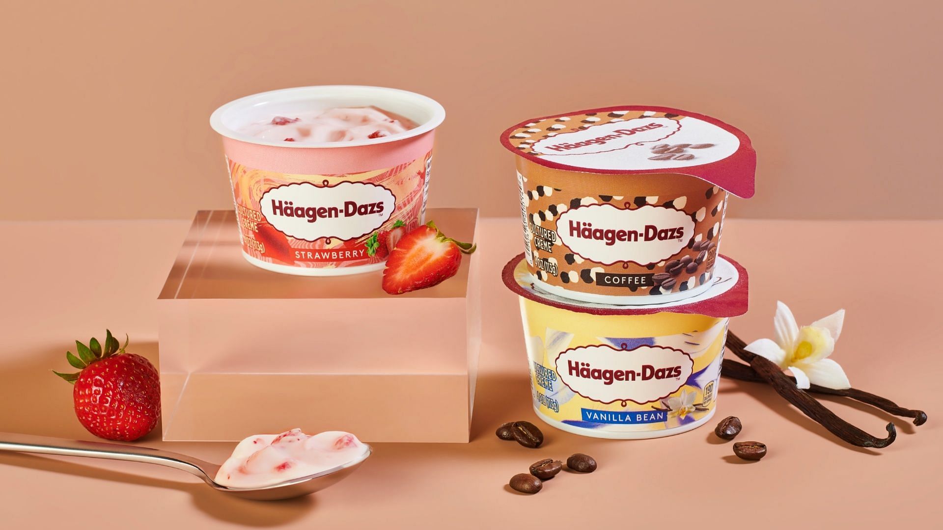 Priced at over $1.99 each, the new Cultured Cr&egrave;me yogurt line-up is available in six flavors (Image via H&auml;agen-Dazs)