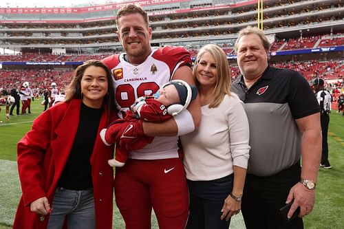 JJ Watt and his family during Arizona Cardinals v San Francisco 49ers