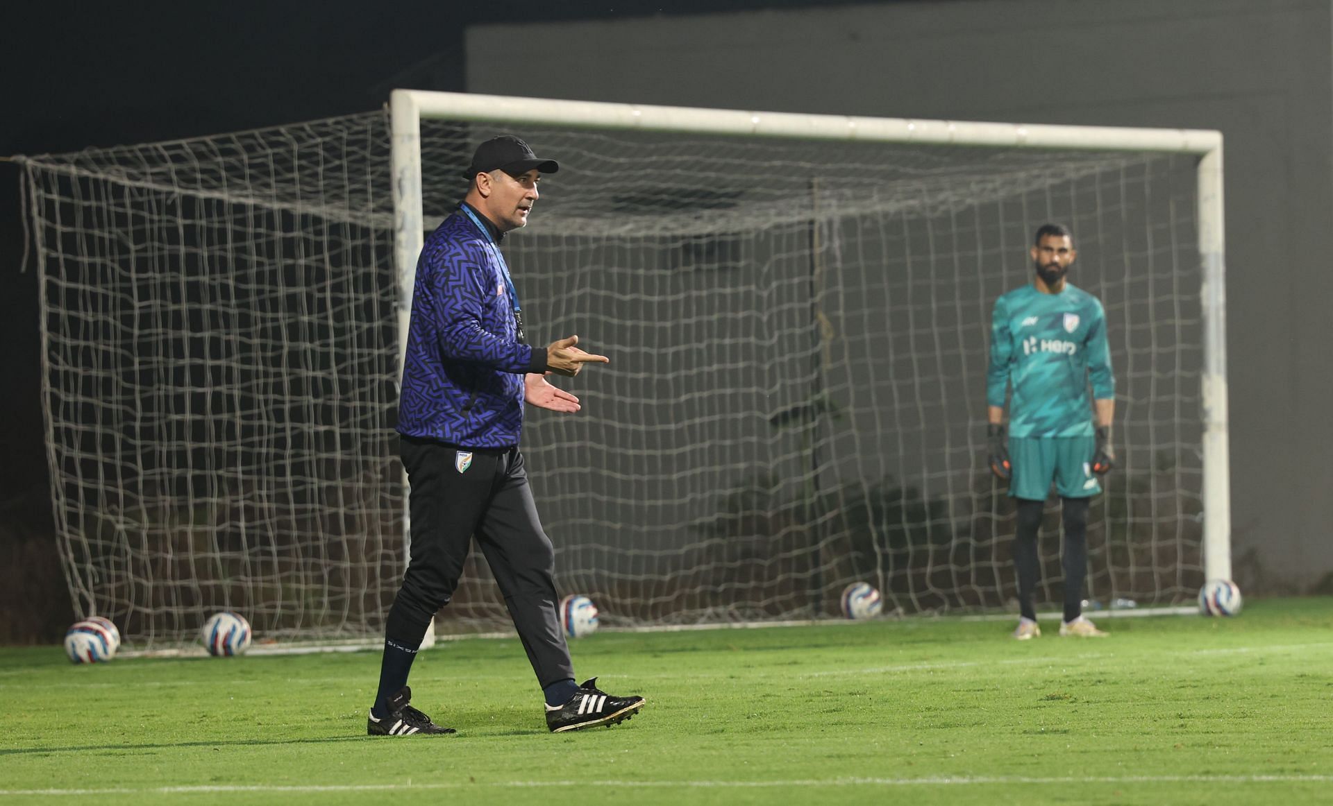 Igor Stimac overlooking a training session of the Indian men