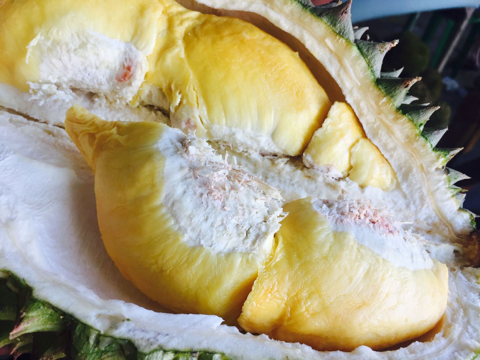 Health benefits of durian (Image via Unsplash / Gliezl Bancal)