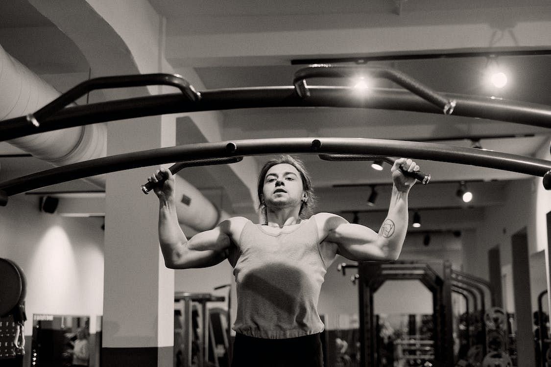If you want to get better at pull-ups numerous exercises and techniques can assist you in achieving better results. (Ivan Samkov/ Pexels)