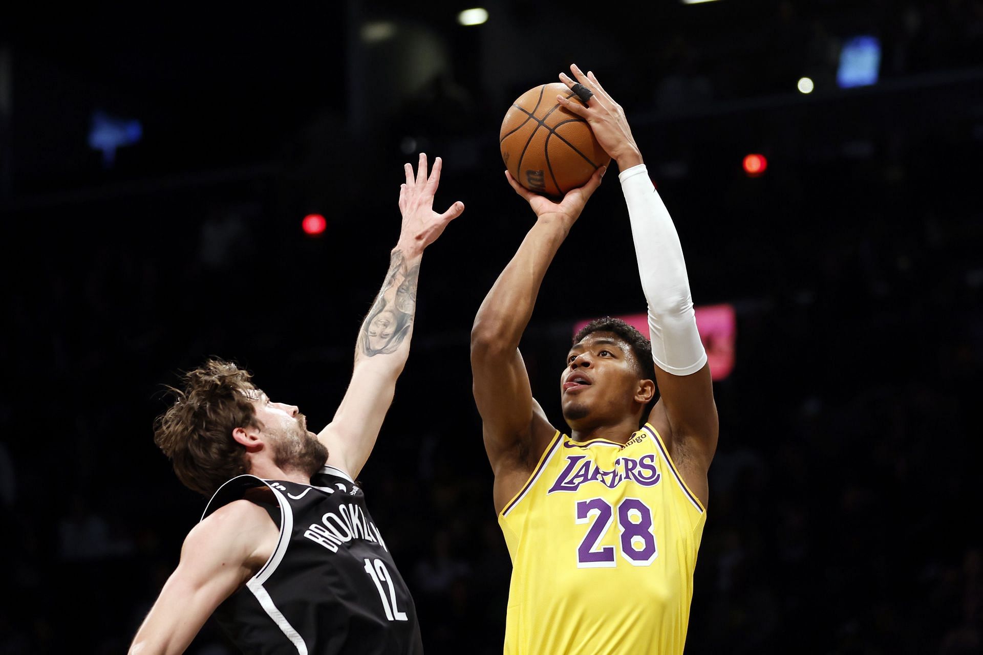 Los Angeles Lakers v Brooklyn Nets