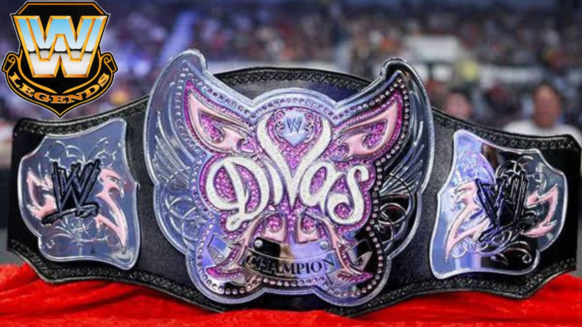 Is former WWE Divas Champion planning to come out of retirement after 8-year hiatus? Find out why social media is buzzing