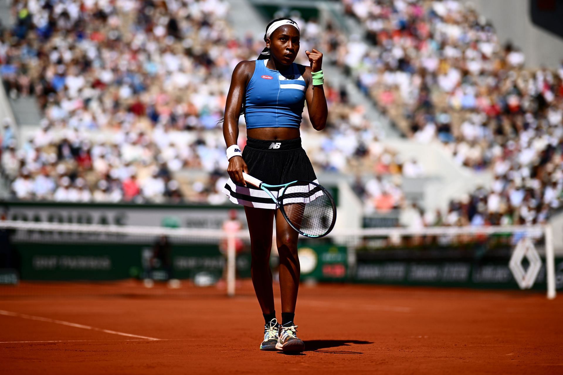 Coco Gauff through to the fourth round of the 2023 French Open