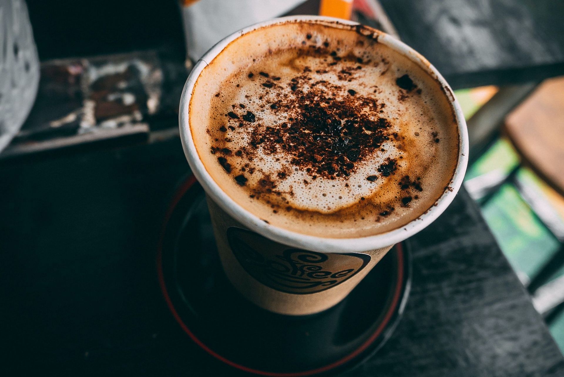 Cafe speciality beverages have additional sugar. (Image via Pexels/Malidate Van)