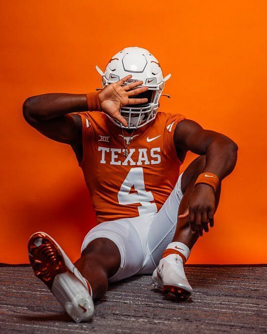 Texas Longhorns football Fourstar recruit Jerrick Gibson commits to