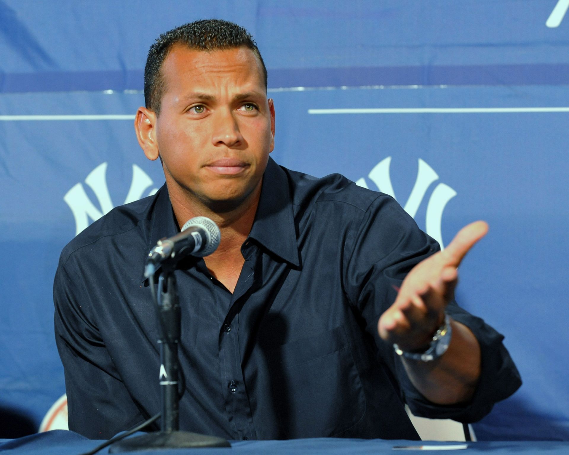 Alex Rodriguez Holds Press Conference About Steroid Use