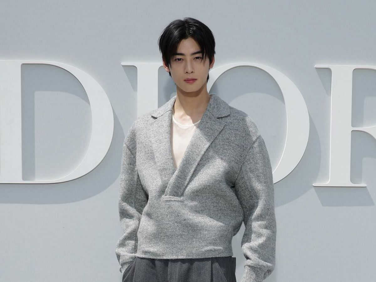 Cha Eun-Woo leaves for Paris Fashion Week in Dior