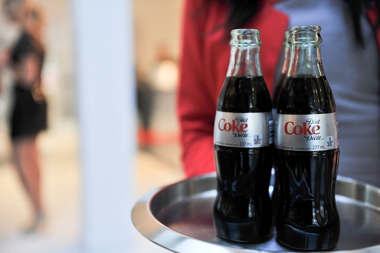 Diet Coke has gained a devoted following among those who prefer zero-sugar sodas, thanks to its clever marketing aimed at weight-conscious individuals.(Getty Images)