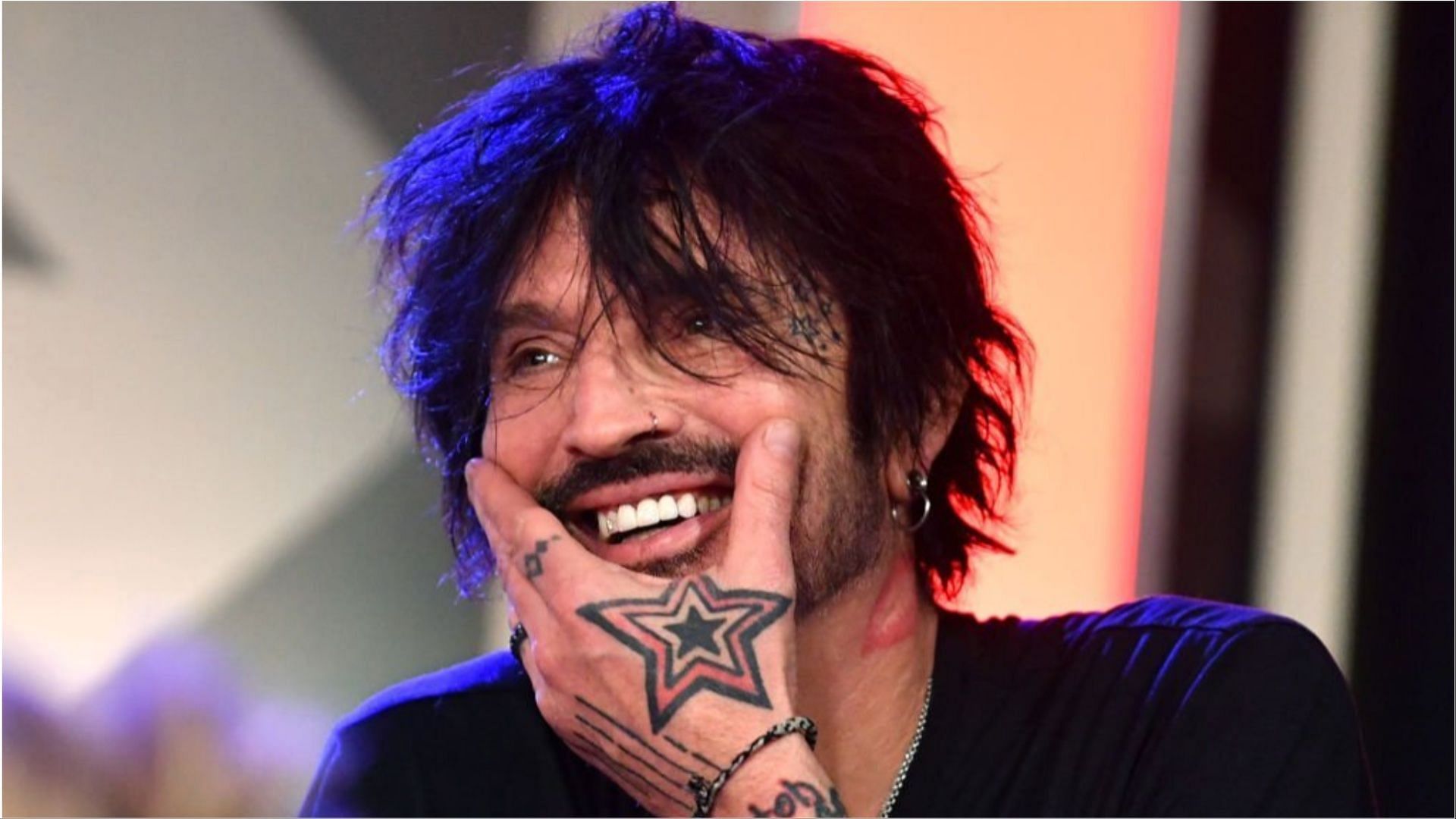 Tommy Lee has been married to some famous faces in the past (Image via Emma McIntyre/Getty Images)