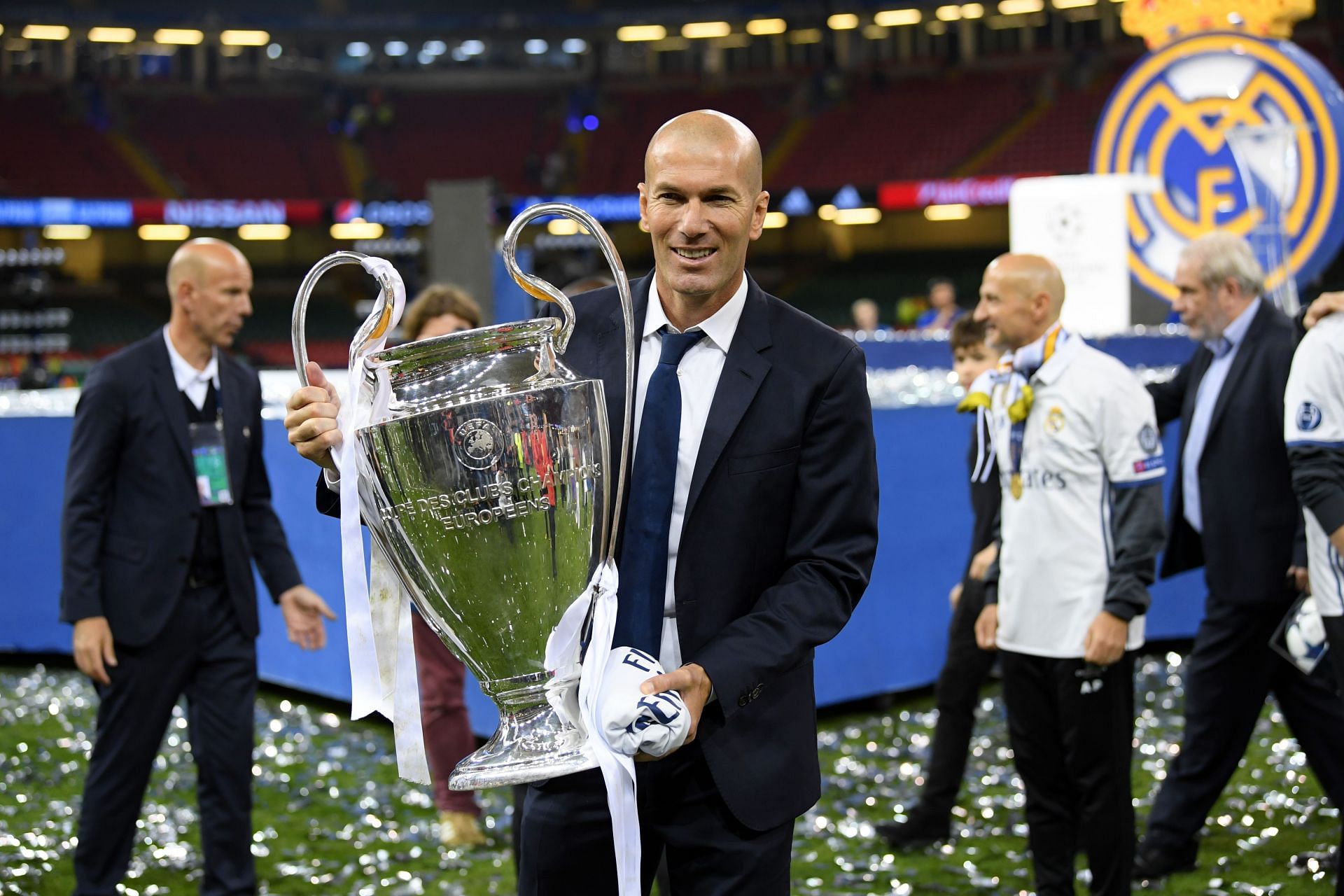 Jude Bellingham is inspired by Madrid icon Zidane (in pic).