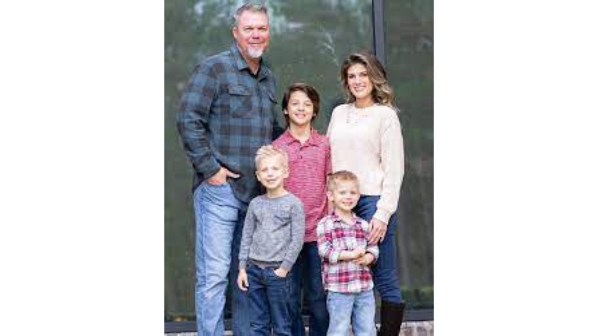 Chipper Jones with his wife and children