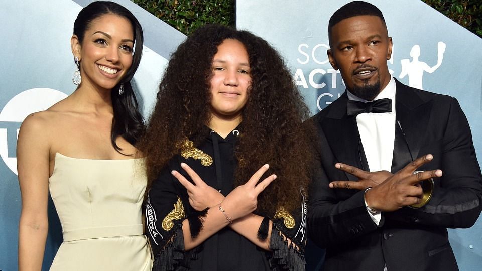 Jamie Foxx with his family (Image Via Getty Images)